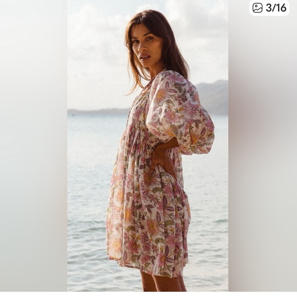 Daughters of India kira Mini Dress in Fuchsia Bloom - Picture 2 of 4